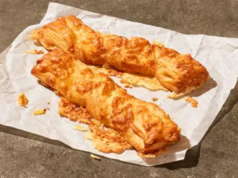 Asiago Croissant Twists