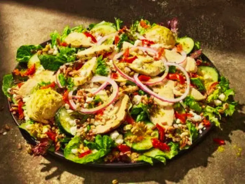 Panera Bread menu item: Mediterranean Chicken Greens with Grains