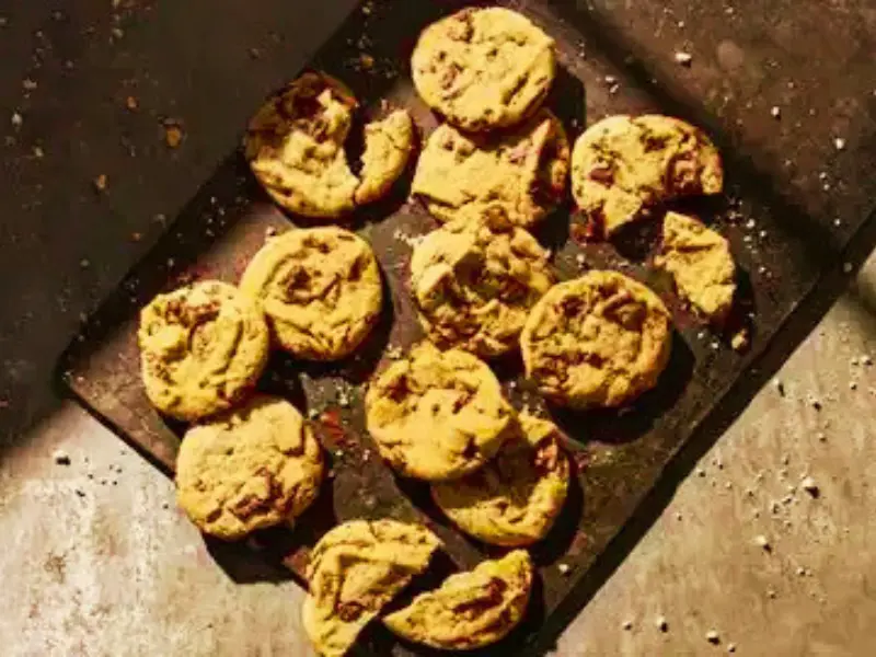 One Dozen Chocolate Chipper Cookies