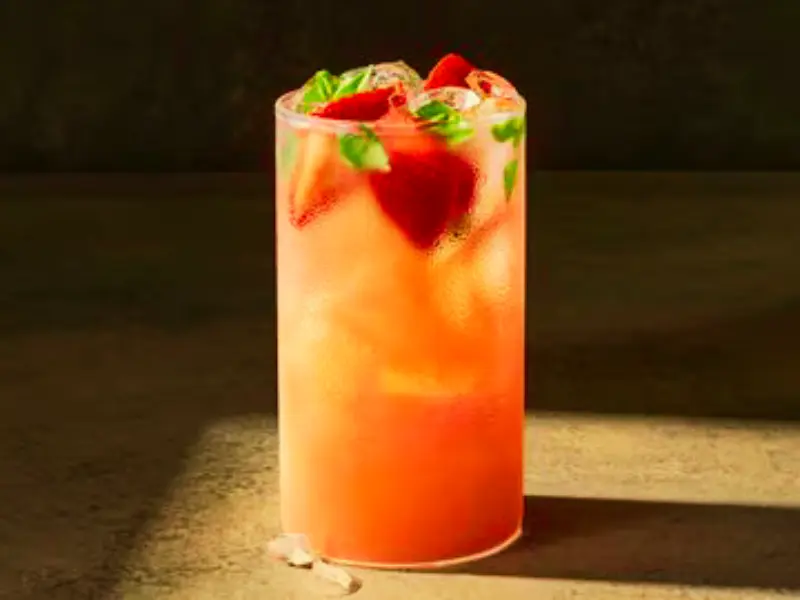 Strawberry Basil Lemonade Fresca
